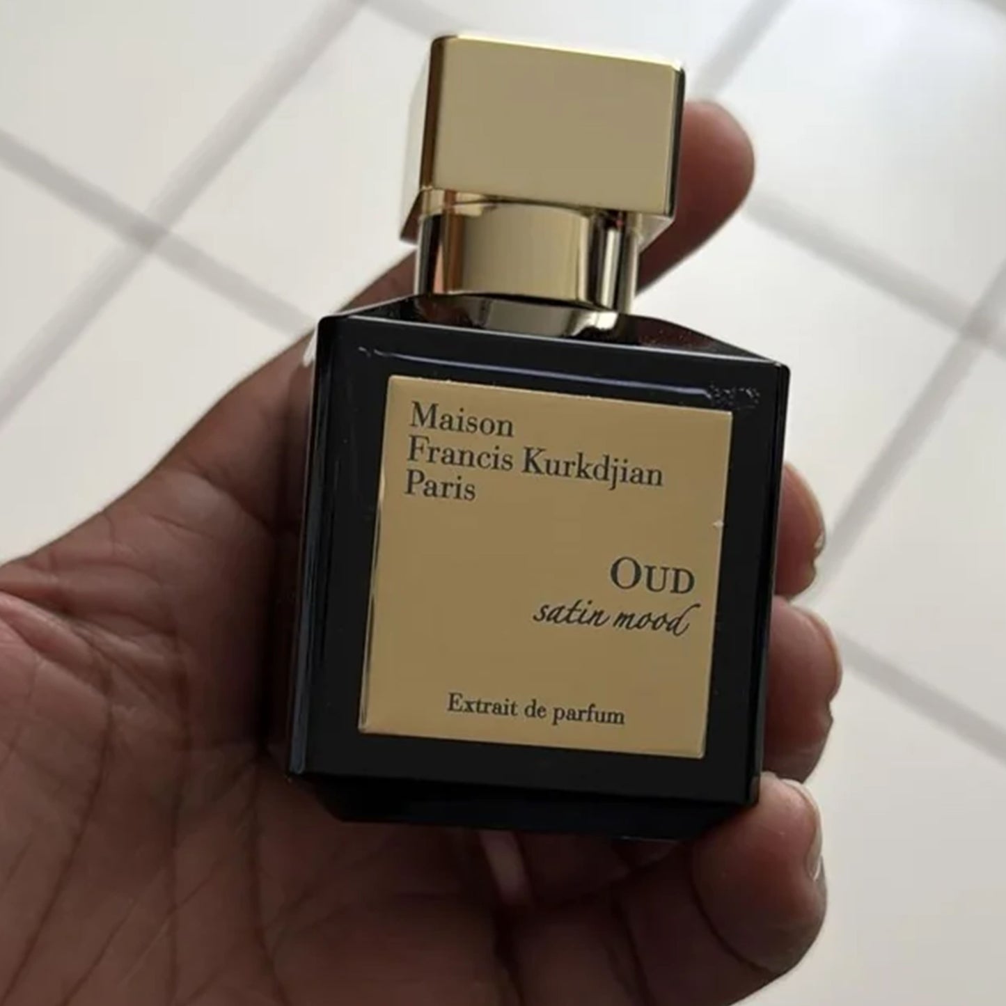 Maison Francis Kurkdjian Oud Satin Mood Extrait de Parfum | 70 mL | Unisex
